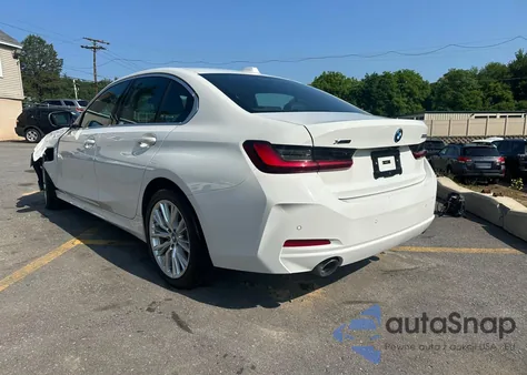 2024 BMW 330Xe из США, поврежденный, VIN 3MW39FS01R8D95258
